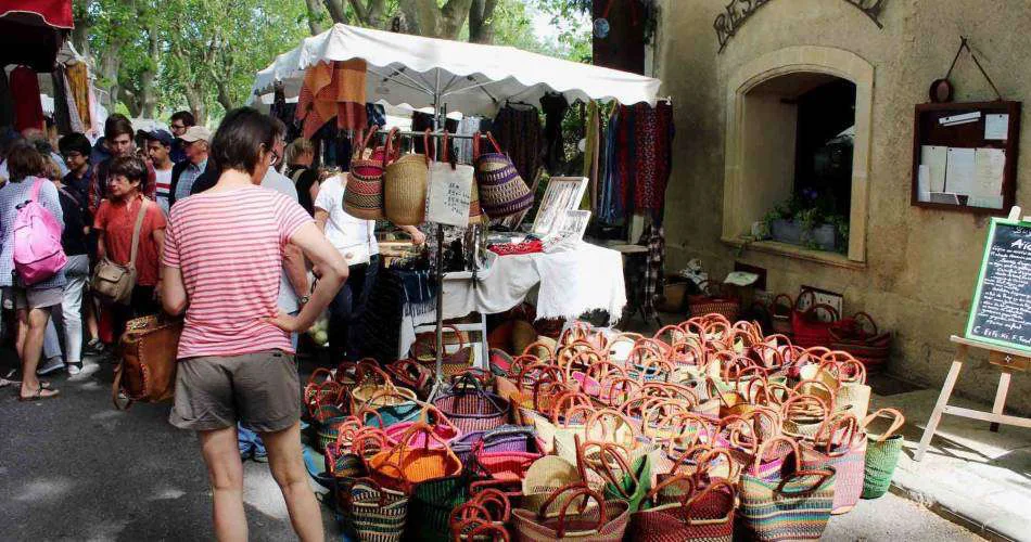 Wekelijkse markt in Lourmarin